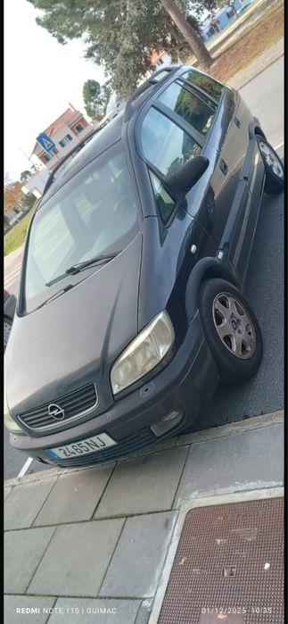 Zafira em bom estado