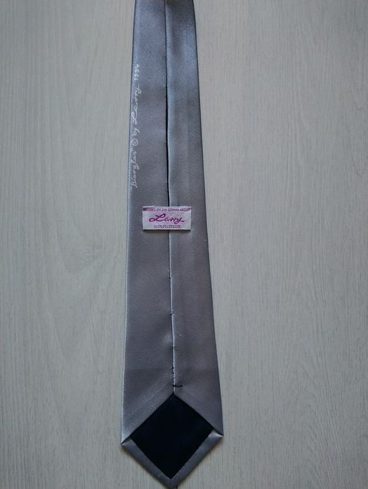 Подарунок для любителів пива краватка Bierglas