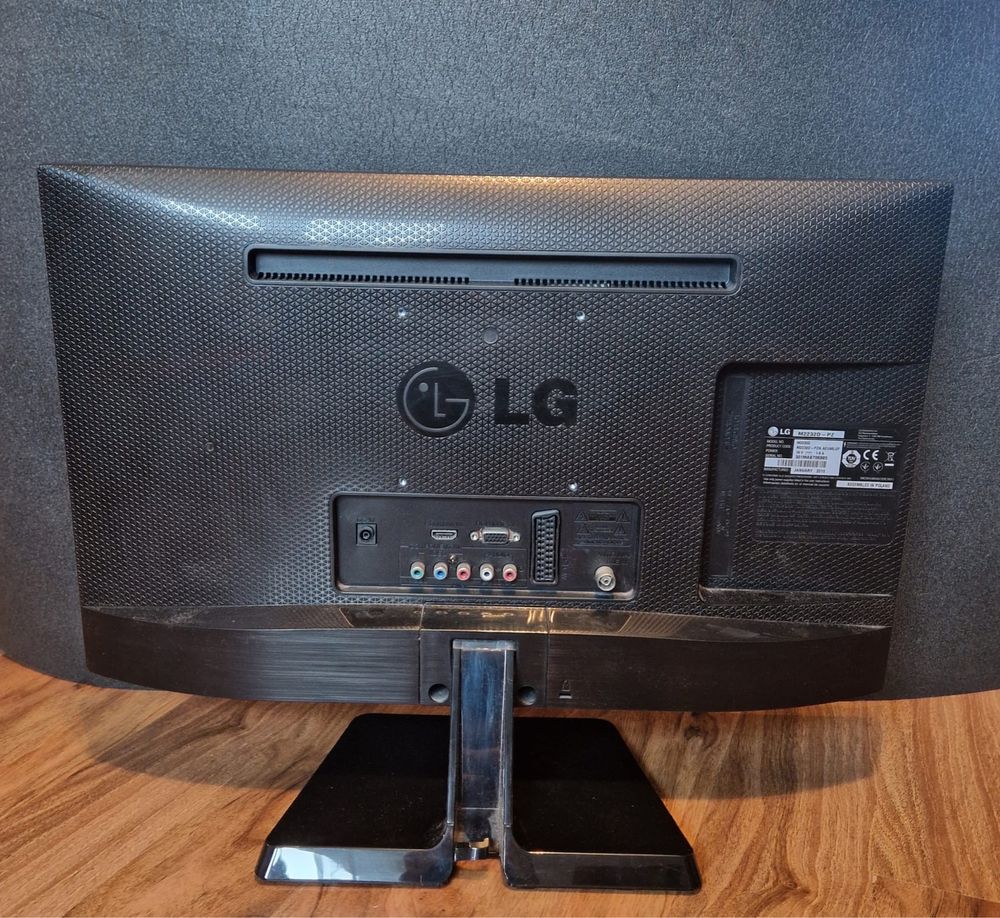 Telewizor tv LG 22 cale Full HD