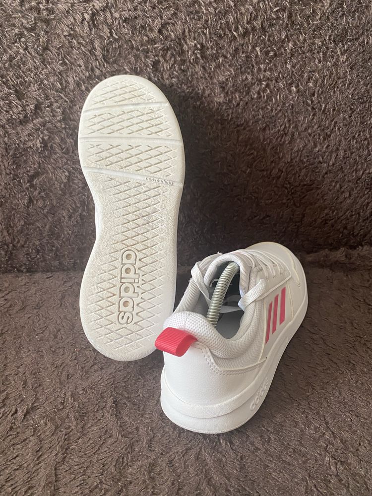 Орегінальні шкіряні adidas
