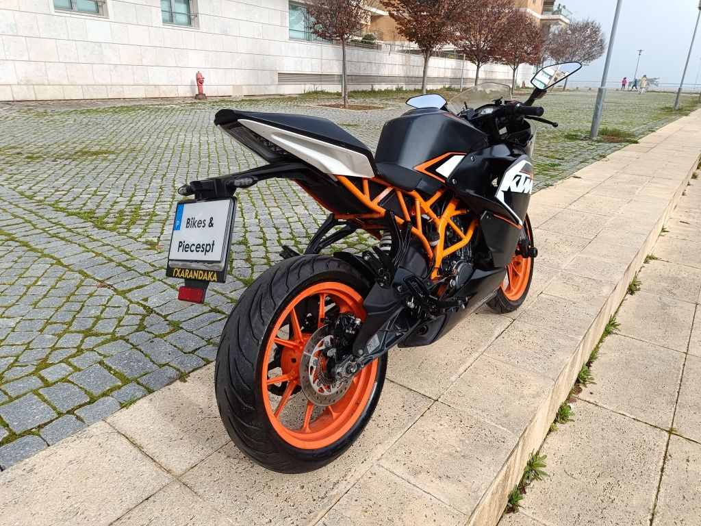 KTM RC 125 IMPECÁVEL