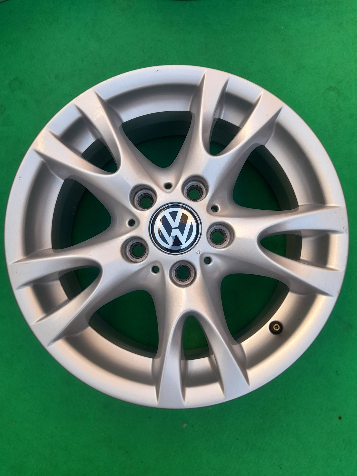 4 jantes 16 5x120 VW Transporter Amarok Opel Vivaro Renault Trafic