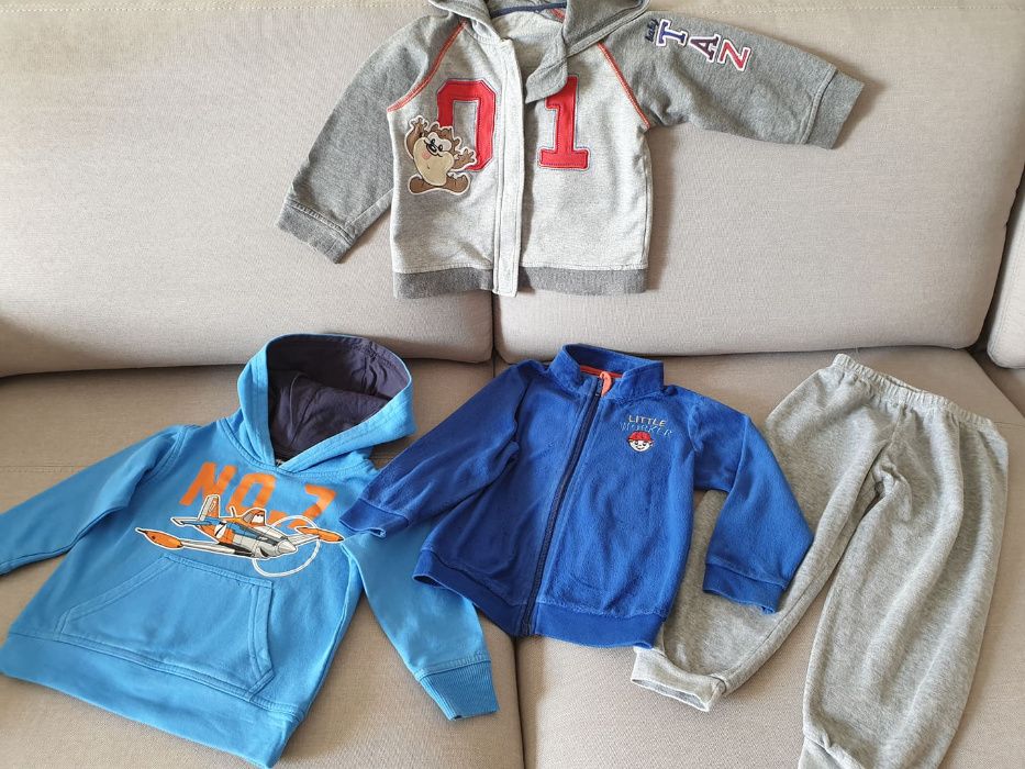 dres 86 zestaw Disney 3x bluzy i 1x spodnie
