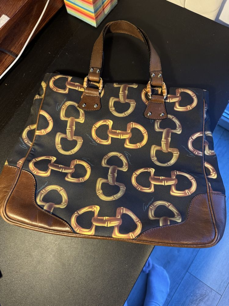 Torebka Gucci w bardzo dobrym stanie – elegancka i zadbana