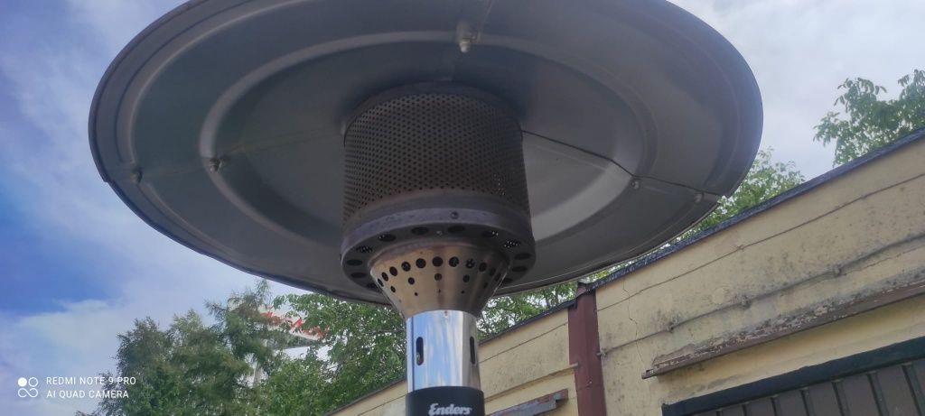 Parasol grzewczy gazowy lampa