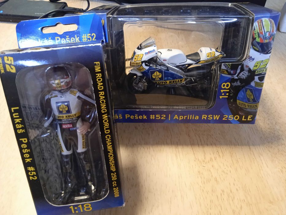 ABREX 1/18 Conjunto Mota e Piloto Campeonato do Mundo Estr 250cc 2008