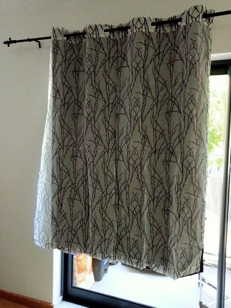 Vendo cortinados novos