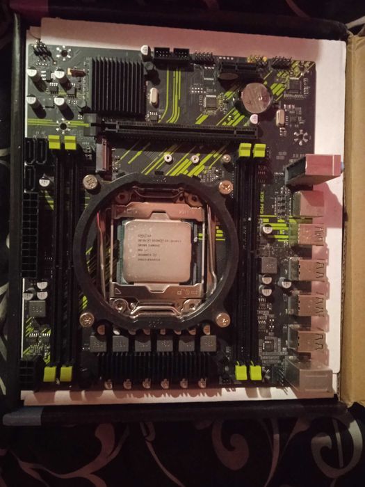 Machinist x99 PR9/E5-2640v3/16gb Комплект