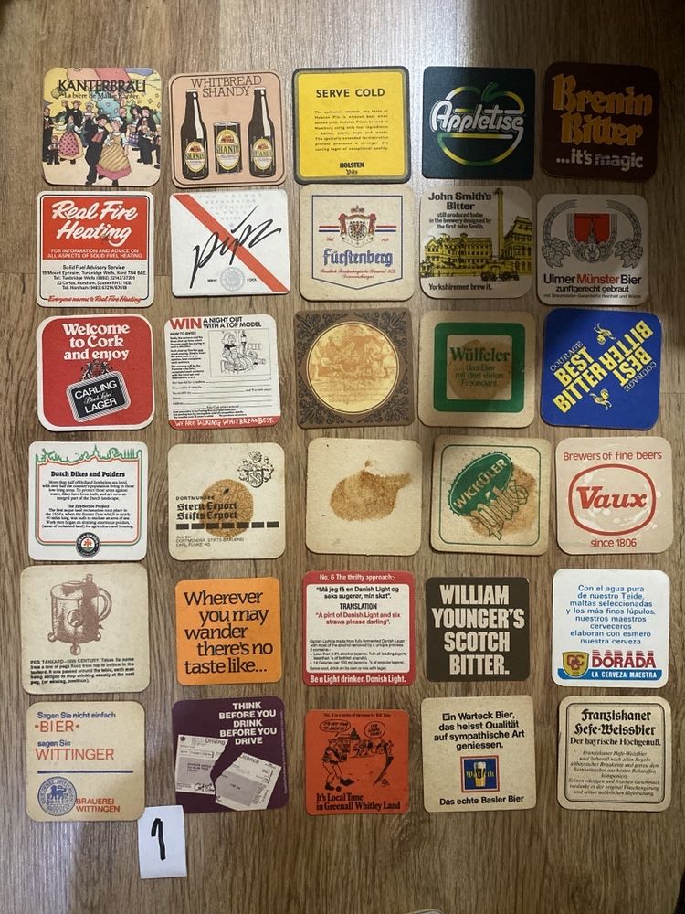 Lote de 130 bases para copos, anos 70 e 80