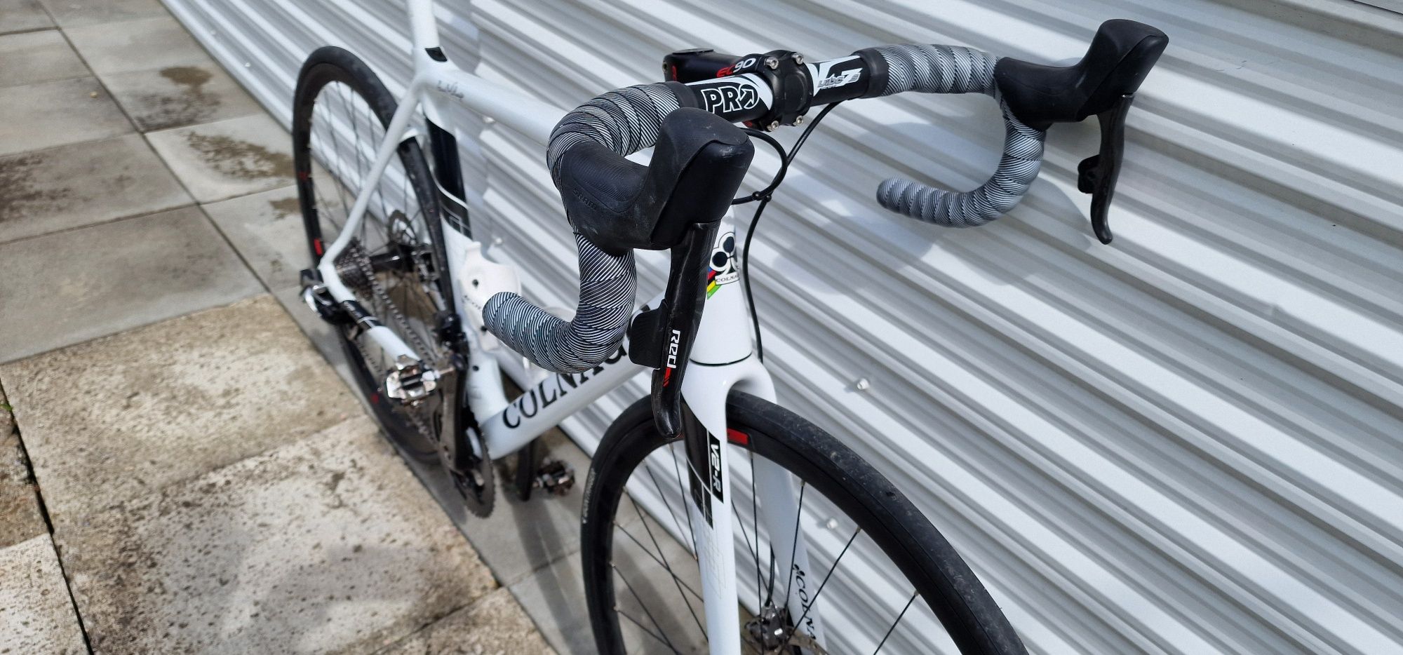Rower szosowy Colnago v2r sram red etap