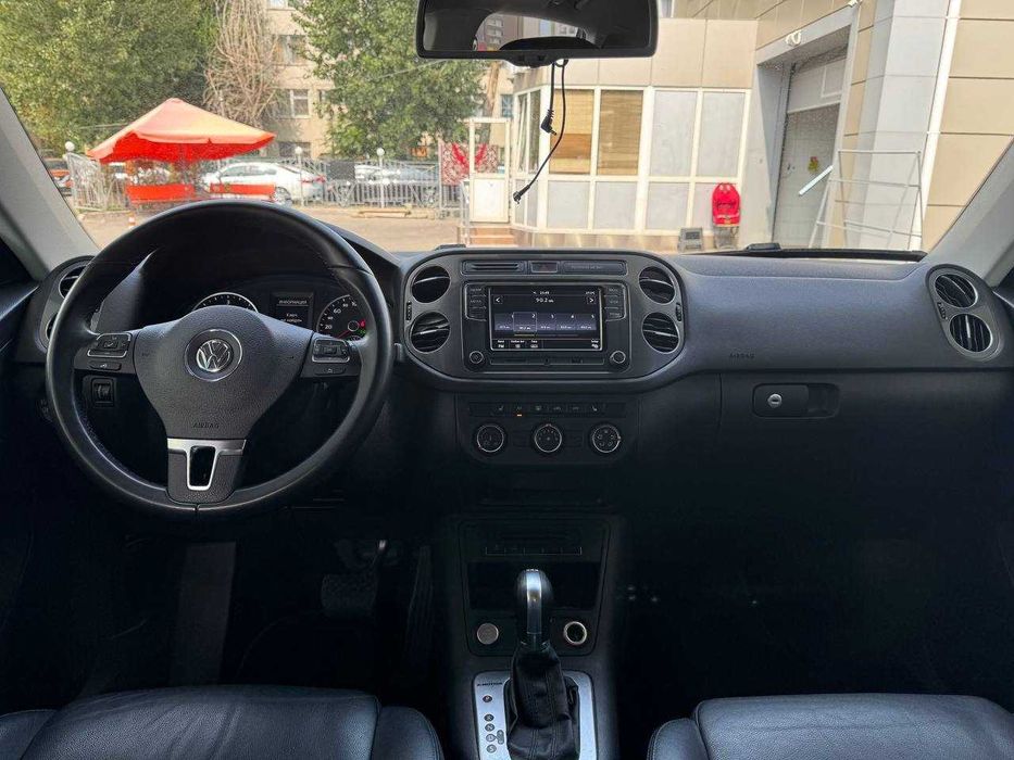 Volkswagen Tiguan 2015