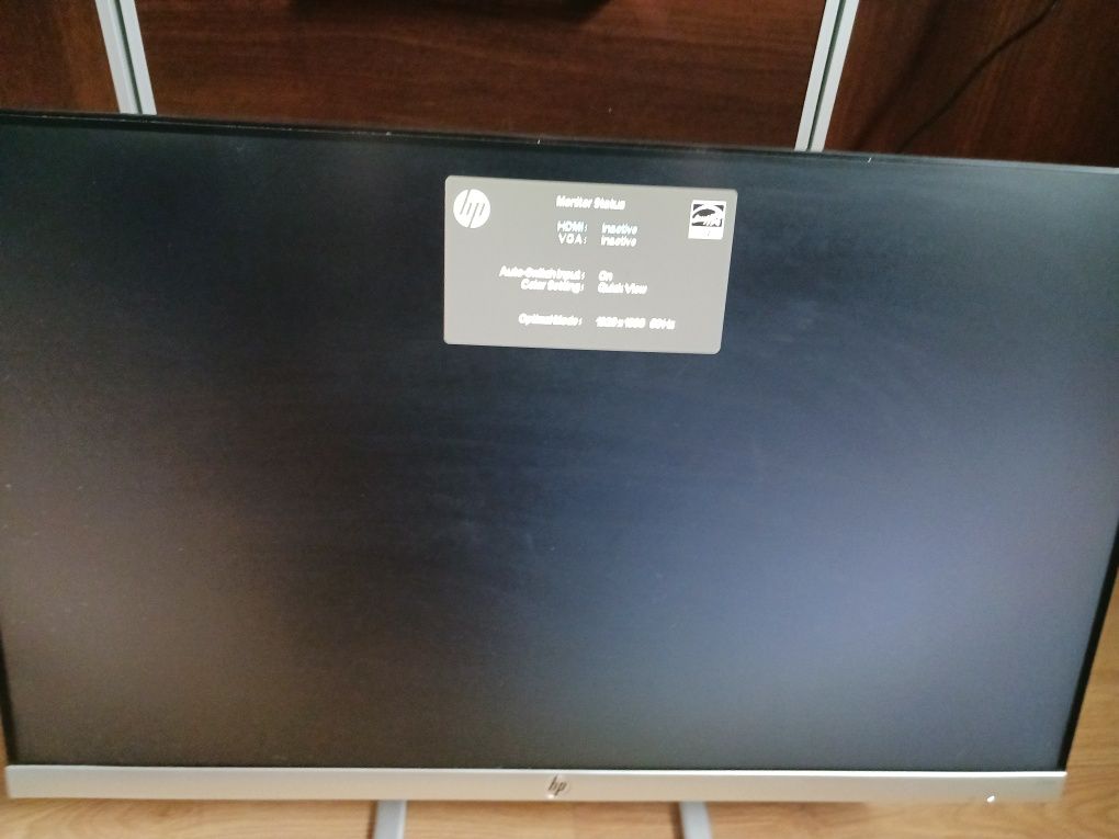 Monitor HP 24er.