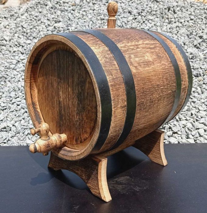 Бочка для витримки напою, квашення соління дубова