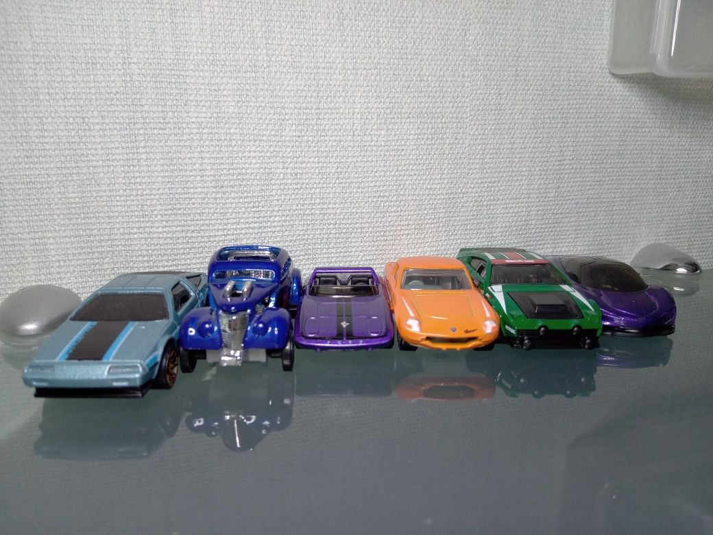 Розпак Hot Wheels Машинки, Ford, Mazda,  Toyota, Porsche