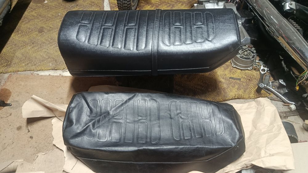 Сидіння ява 634-638,чезет, старушка