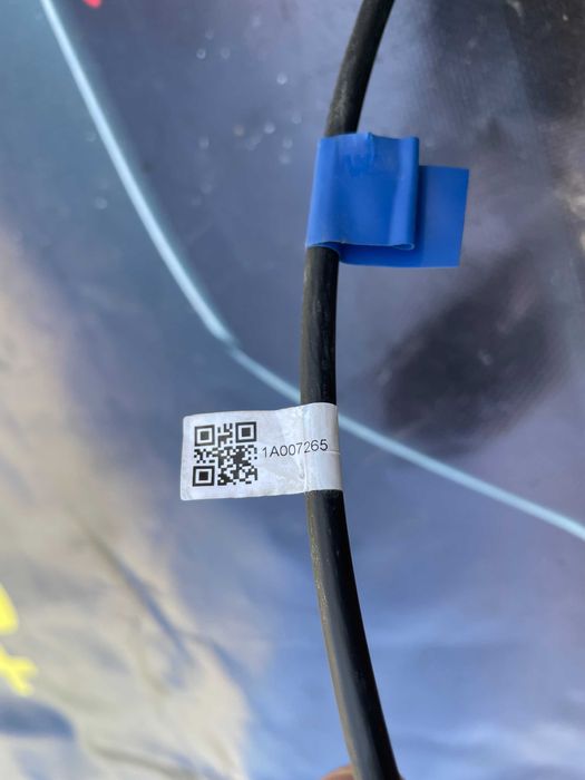Замок дверей передньої лівої Tesla S Plaid 1607992-00-E Замок двери