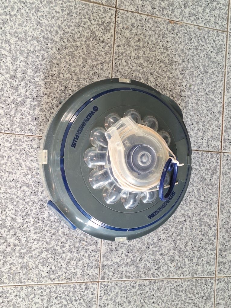 Robot de Limpeza Piscina a Bateria – GRE RBR75