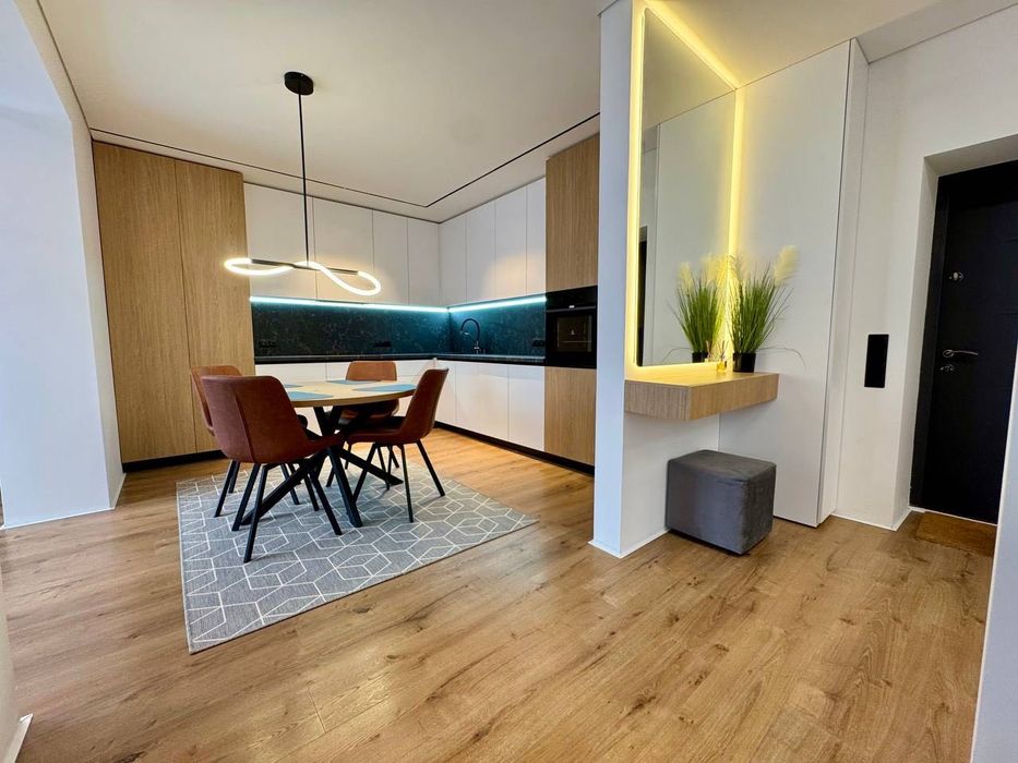 Стильна 2к квартира з якісним ремонтом у найбажанішому районі міста