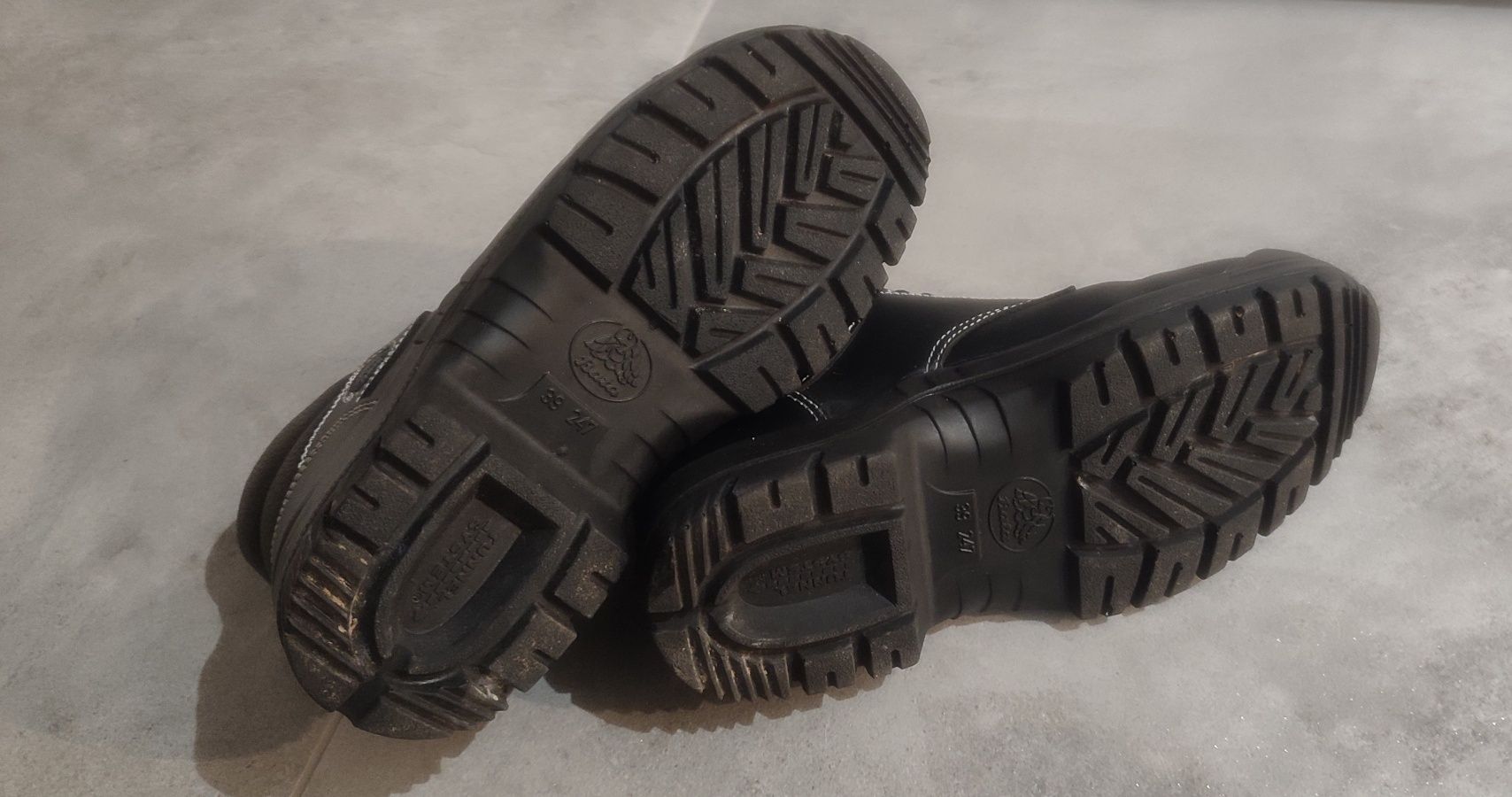 Buty robocze Bata r. 39 / 24,7 cm skóra blacha
