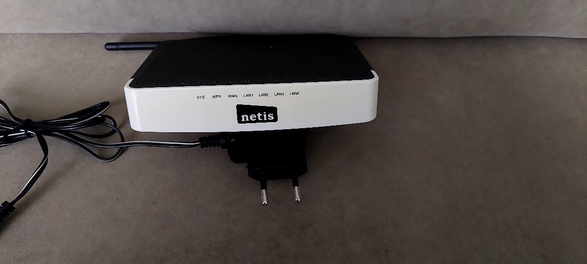 Роутер netis WF2411R