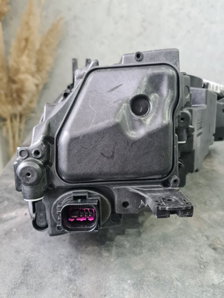 Audi A4 B9 MATRIX LED USA LAMPA Prawy przód