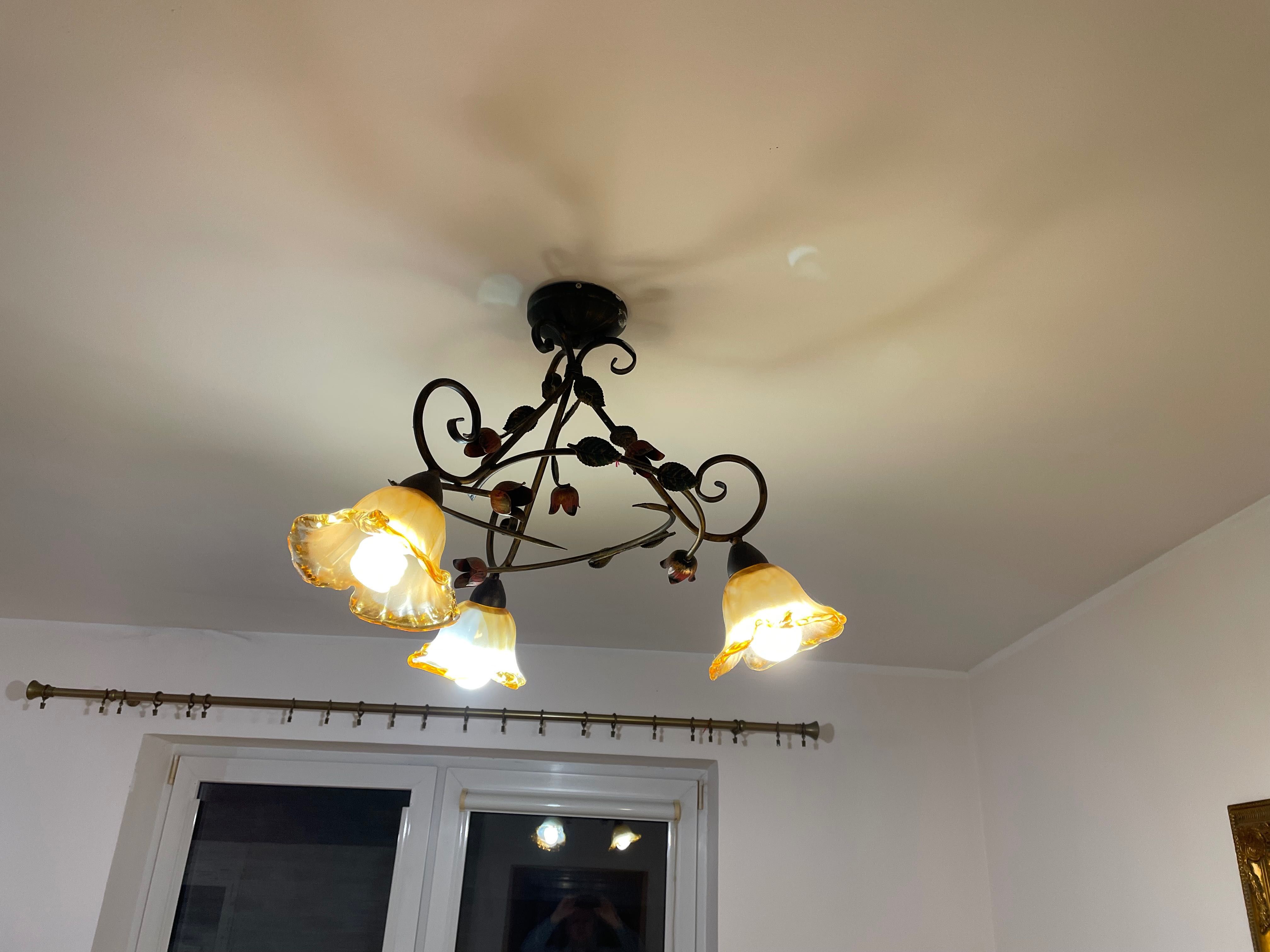 Lampa żyrandol do salonu