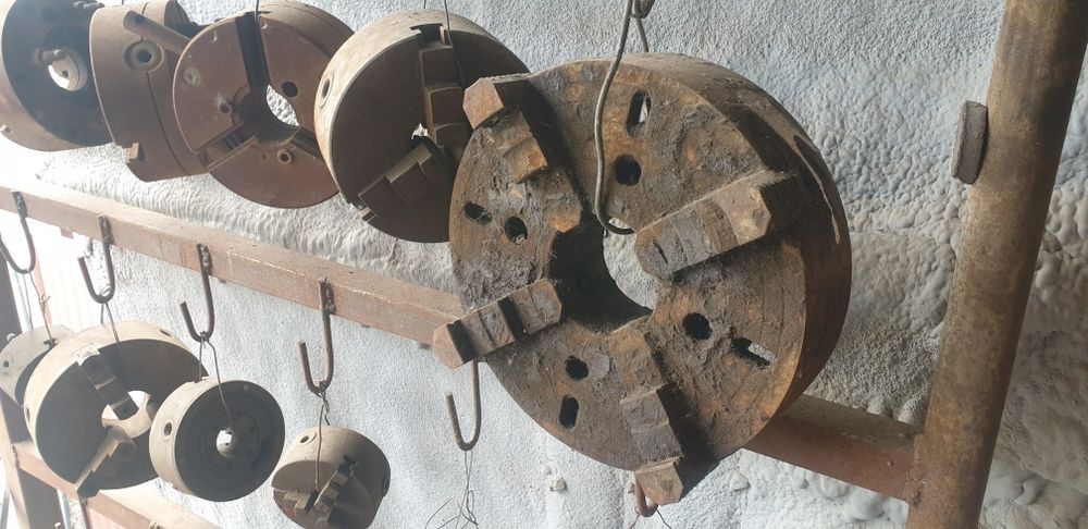 Люнет неподвижный, Патроны токарные 130, 200, 320, 400 мм. Делитель