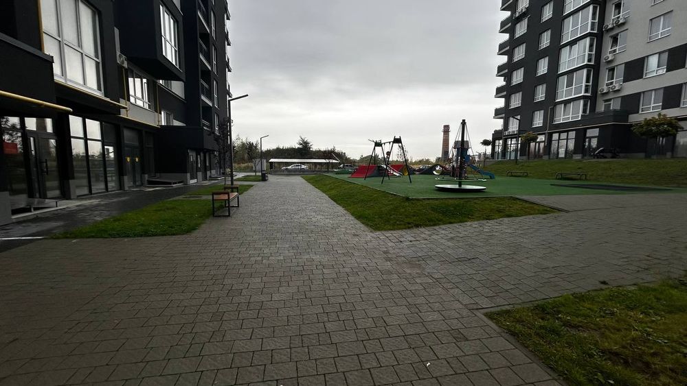 Оренда фасадного приміщення на вул. Трускавецька