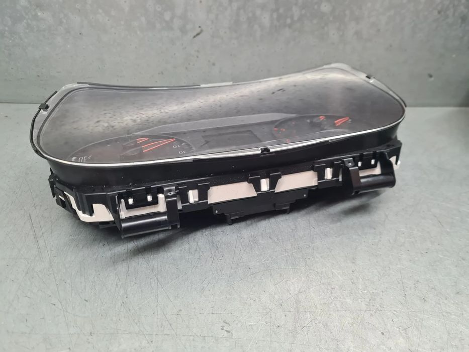 Quadrante / painel de instrumentos RENAULT Megane IV (B9A/M_)