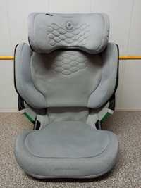 Cadeira auto, marca Bébé Confort, 3,5-12 anos, muito bom estado