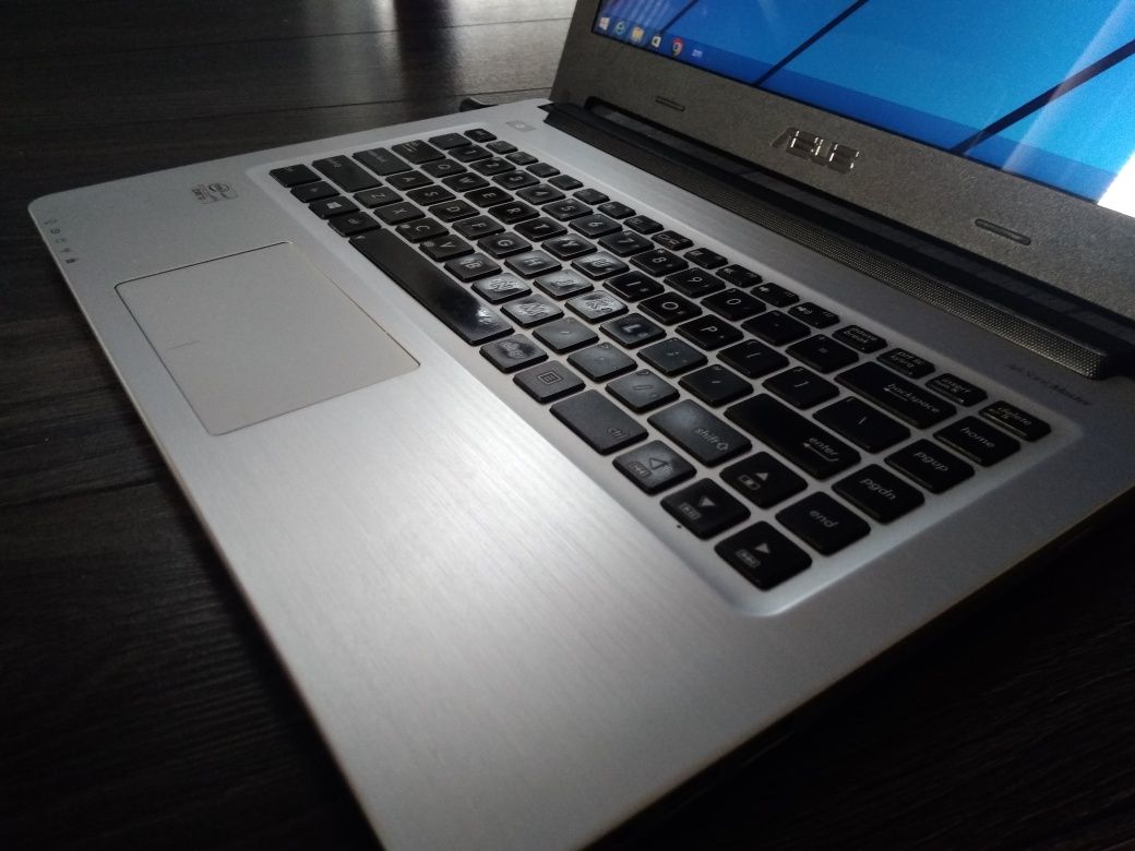 Laptop Asus  S46C