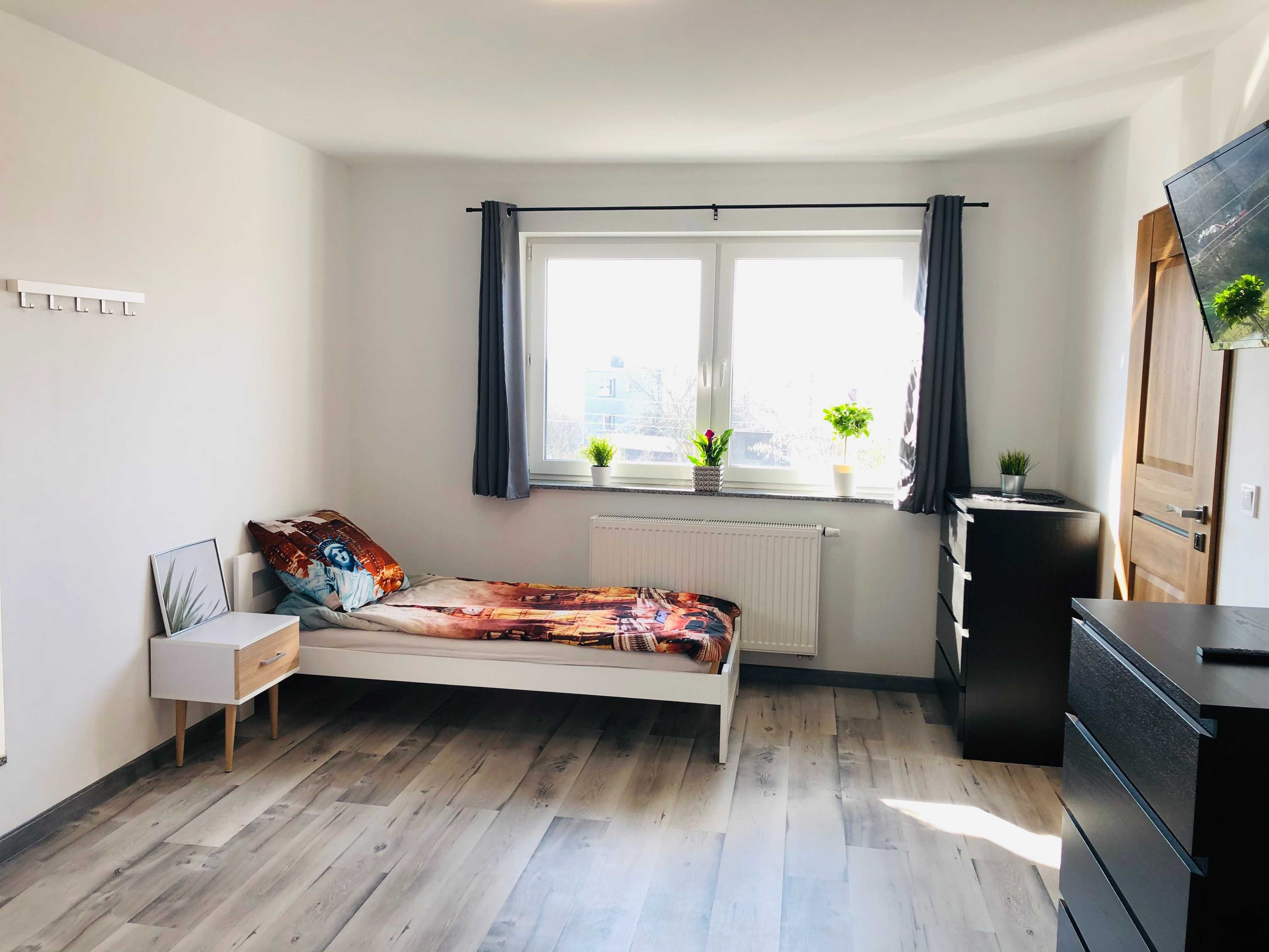 APARTAMENTY PRACOWNICZE Wołów, Brzeg Dolny / Pokoje, kwatery dla firm