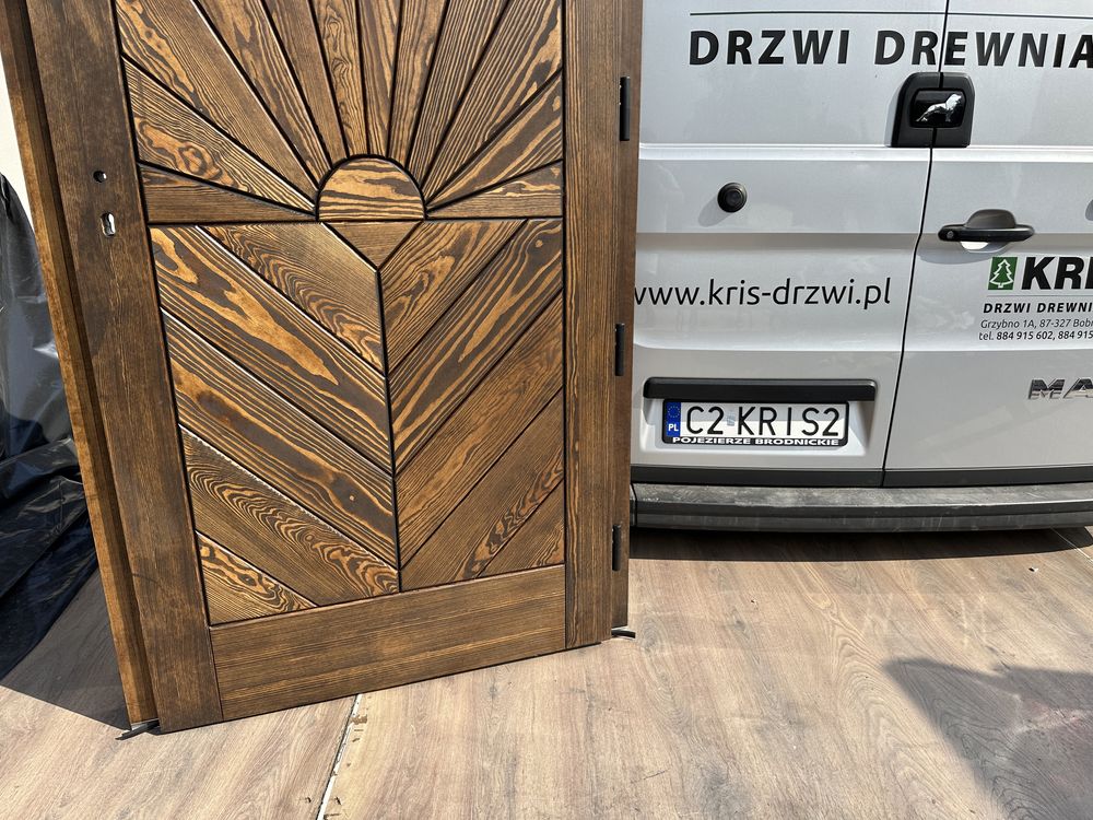 Drzwi wejsciowe zewnętrzne drewniane lite sosnowe OlejowaneCała Polska