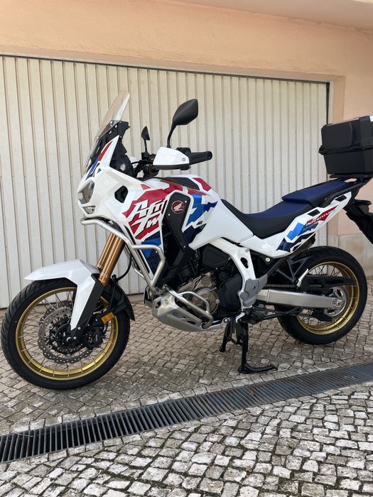 Honda Africa Twin DCT Big Tank 2025 - apenas 1700Kms