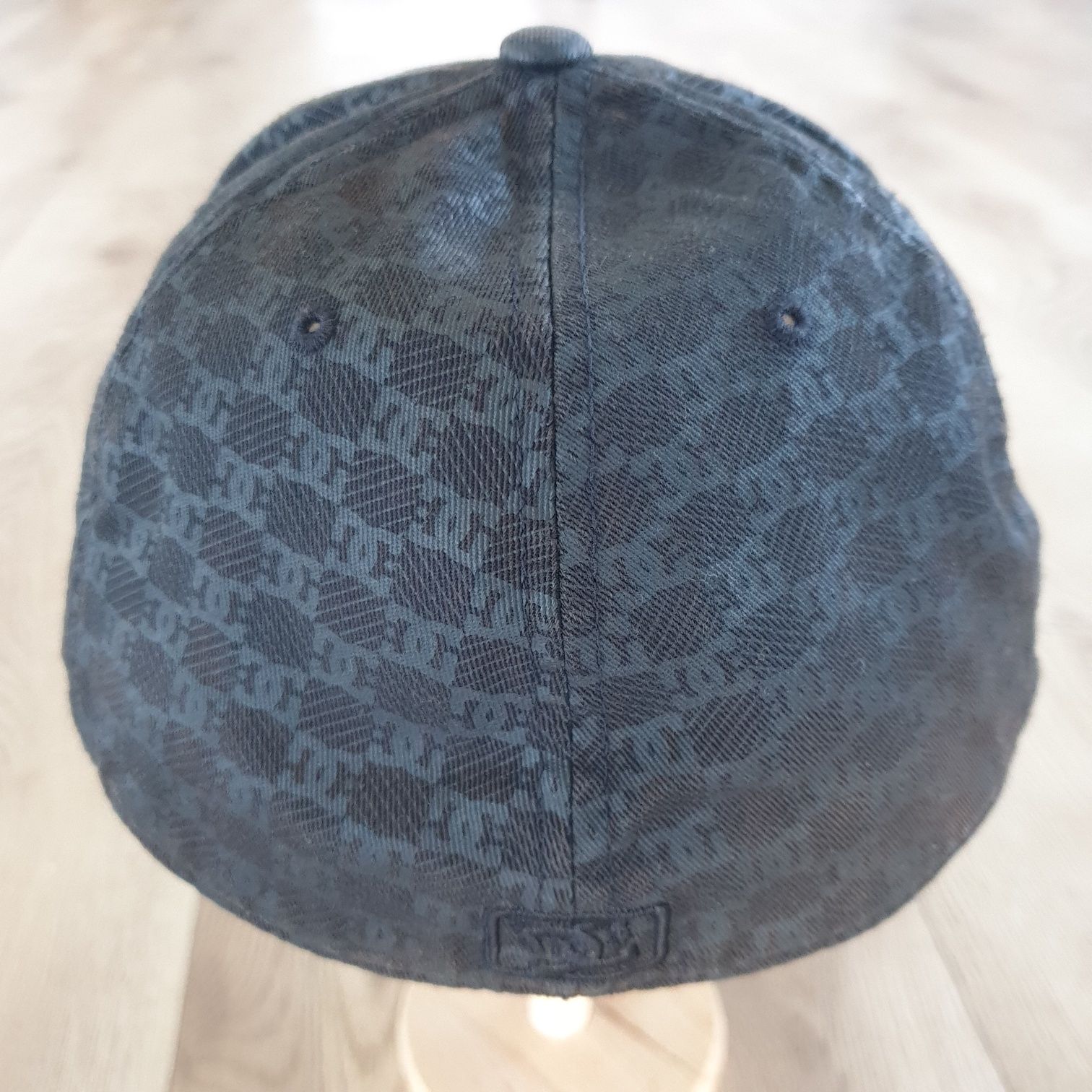 Czapka DC fullcap flexfit rozmiar od 7 1/4 do 7 5/8