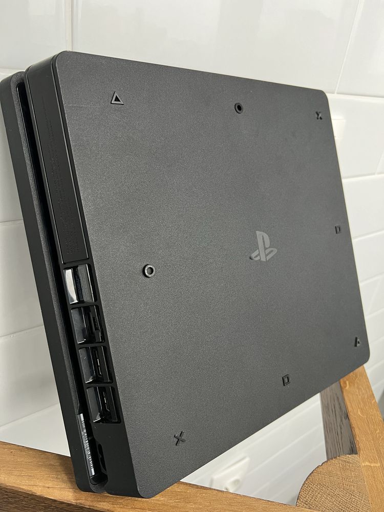 Sony Playstation 4 Slim (CUH-2016b) 1 tb + джойстик