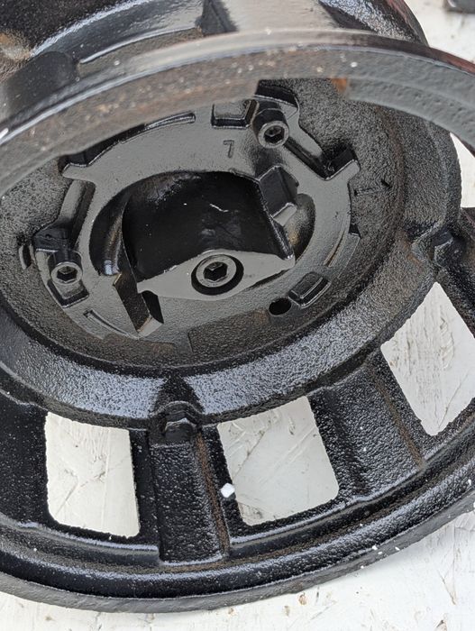 Польський фекальний насос з фрезою, для каналізації