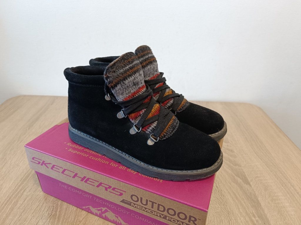 Жіночі черевики Sketchers