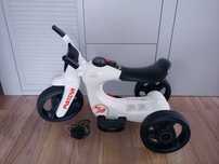 Astcar toma motorek biały pojazd elektryczny dla dzieci