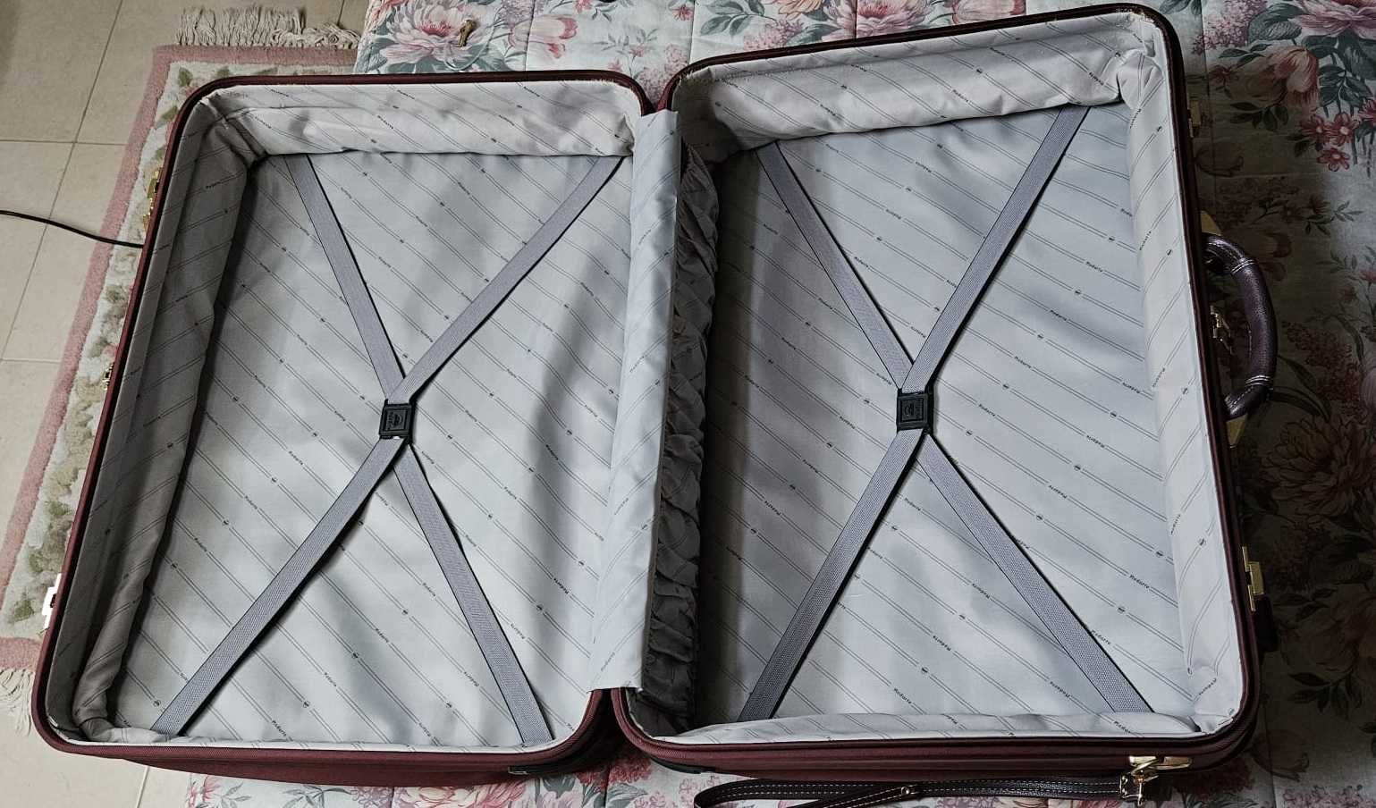 Mala + necessaire da marca Modarte nunca usados