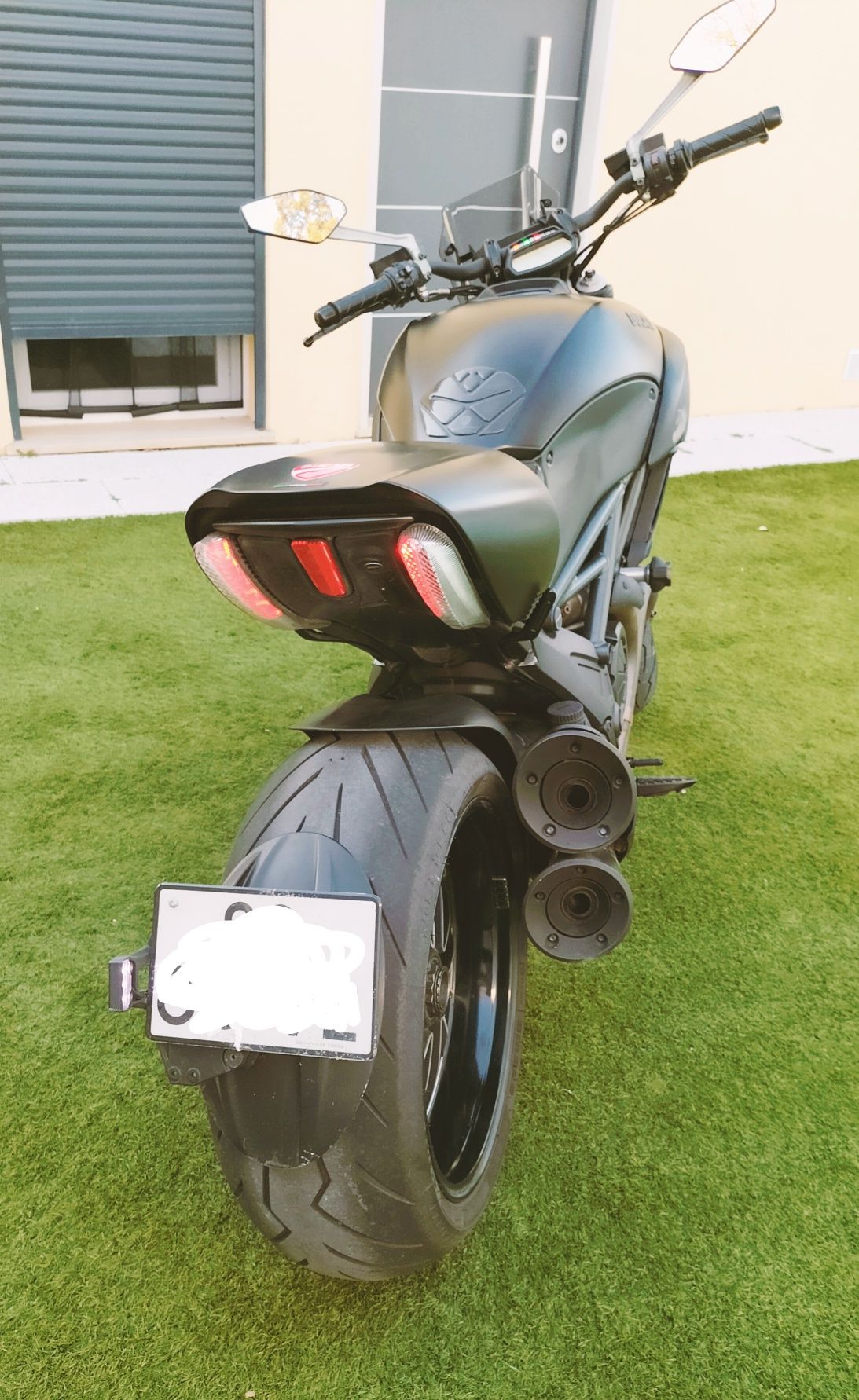Ducati diavel Nacional