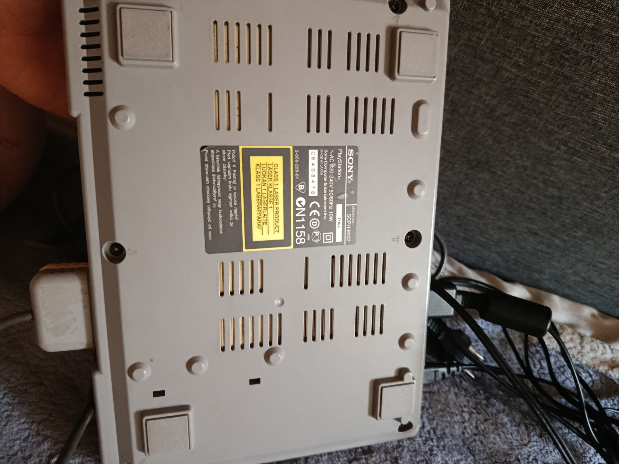 Продам Sony PlayStation 1