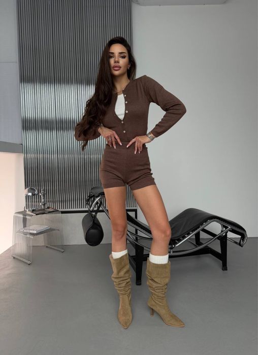 Костюм боді шорти