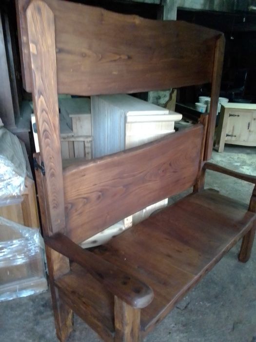 Escanos para turismo rural em castanho maciço velharias miudezas vária