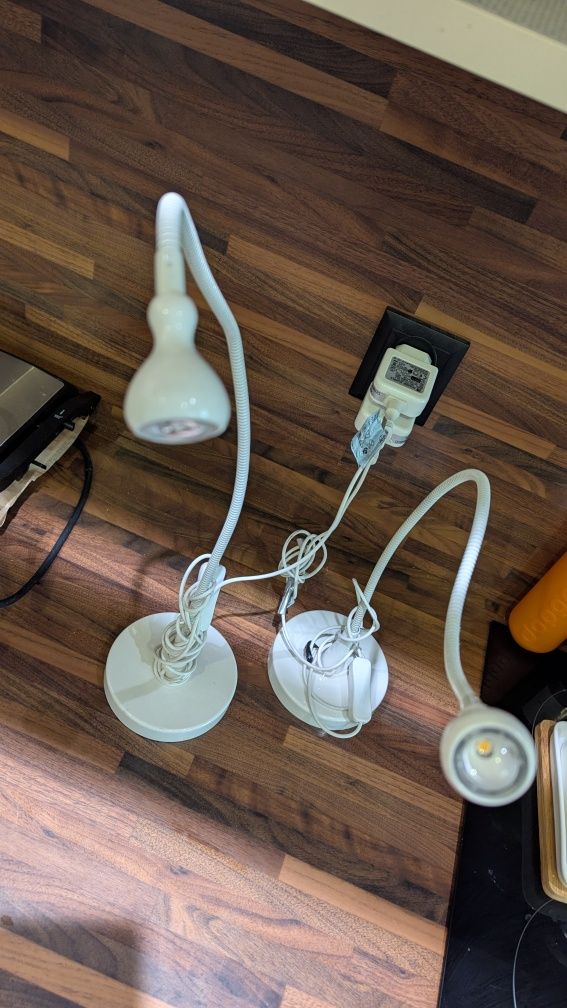 Lampka nocna lub na biurko białe IKEA LED