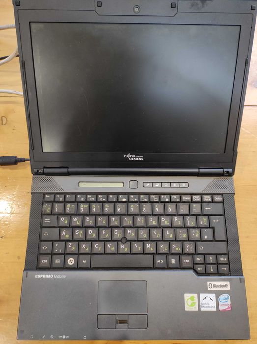 Ноутбук Fujitsu Siemens Esprimo mobile u9215