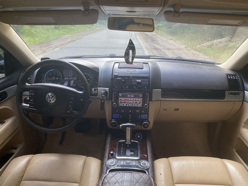 Volkswagen Toureg 3.0TDI без пневми