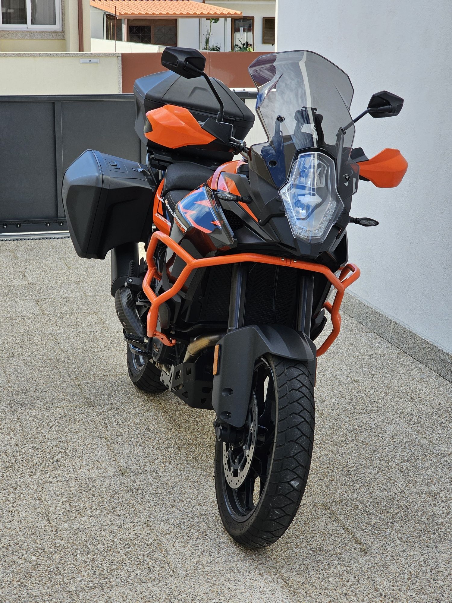 KTM 1090S Full Extras
