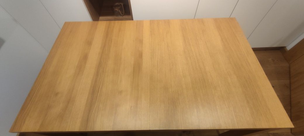 Stół Ikea bjursta rozkładany