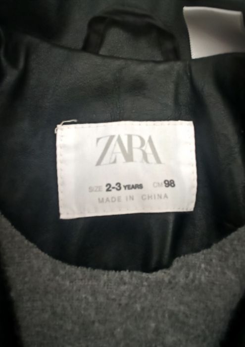 Ramoneska ZARA unisex a'la skóra, ekoskóra, ocieplana kurtka, r. 98
